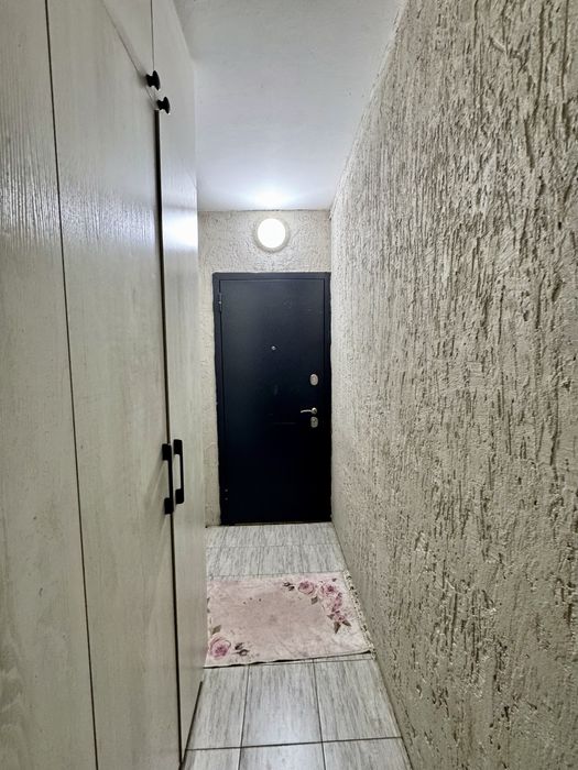 Продаётся 4 комн. кв - мкр.Степной-4, дом 12