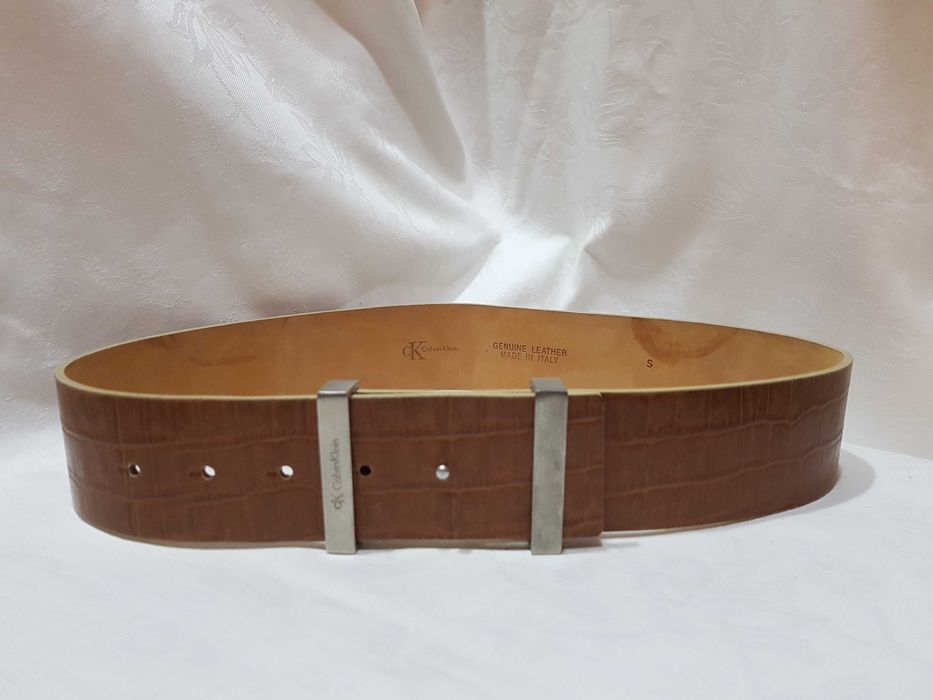 Curea dama noua Calvin Klein, din piele  maro deschis marimea S