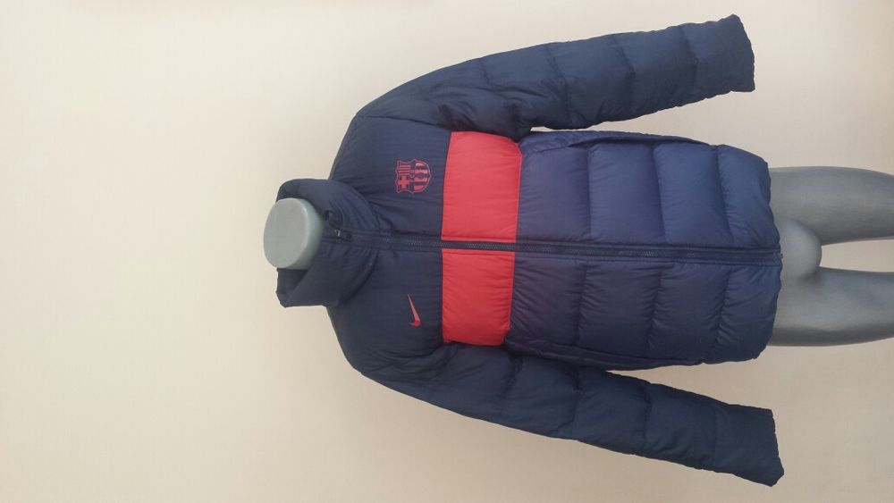 Nike Barcelona 550 Mens Down Jacket Size S/M ОРИГИНАЛ! Мъжко Пухено Як