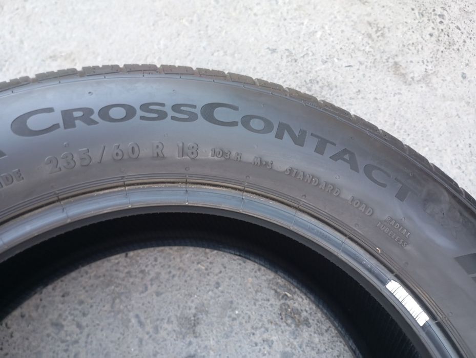 Avto shina sotiladi 140$