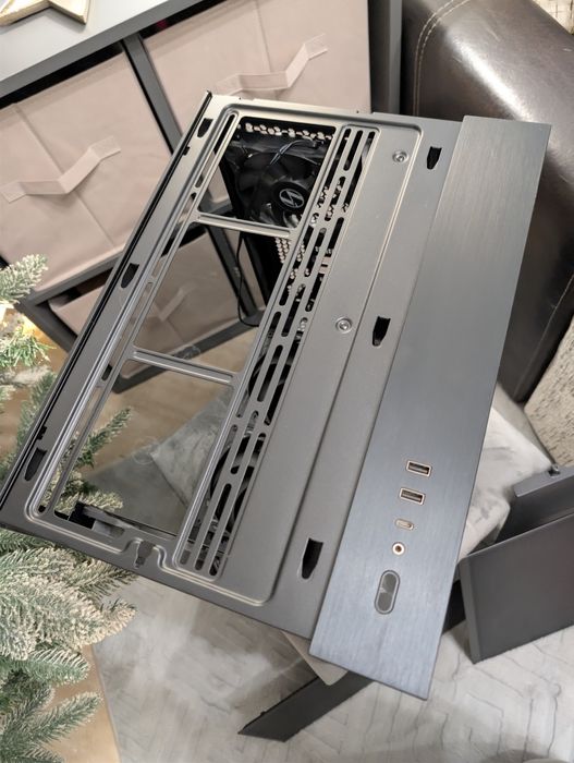 Carcasa PC Lian Li O11 Air Mini (Black) + 2x Ventilatoare Arctic 140mm