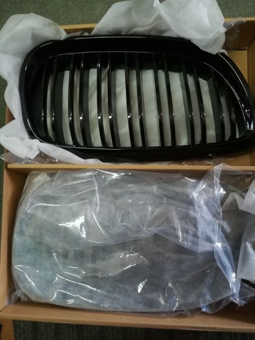 Grile duble BMW E60/E61 Duble negru lucios M5 Design