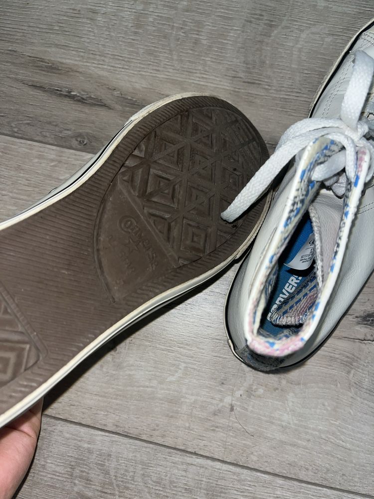 Дамски обувки Converse