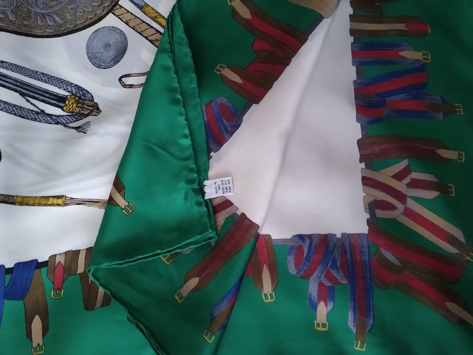 Оригинални нови 100%копринени/silk / шалчета