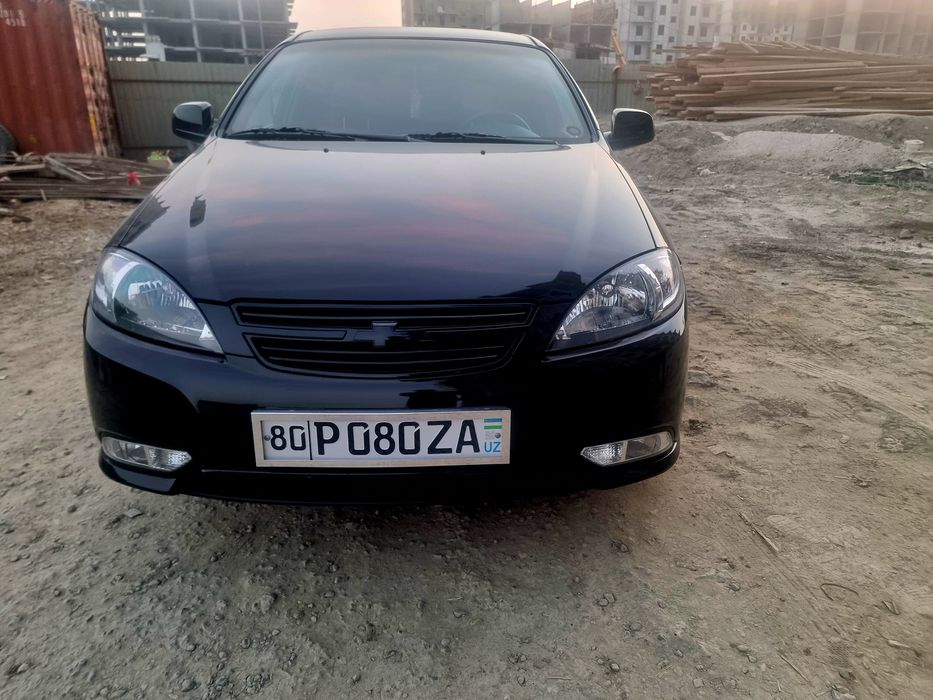 Gentra sotiladi. 2022 yil benzin