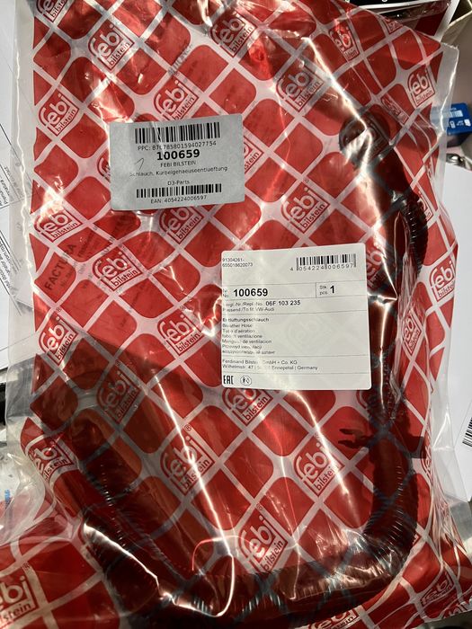 Furtun aerisire chiulasa motor Vw, Audi