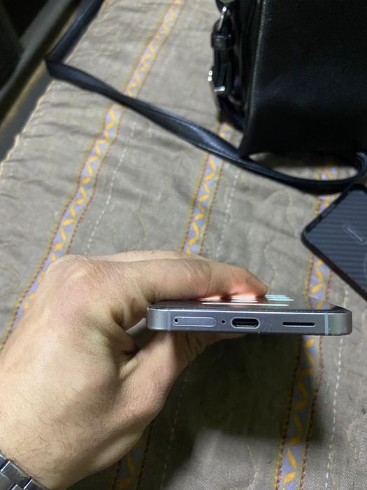 Samsung Galaxy s25 128GV