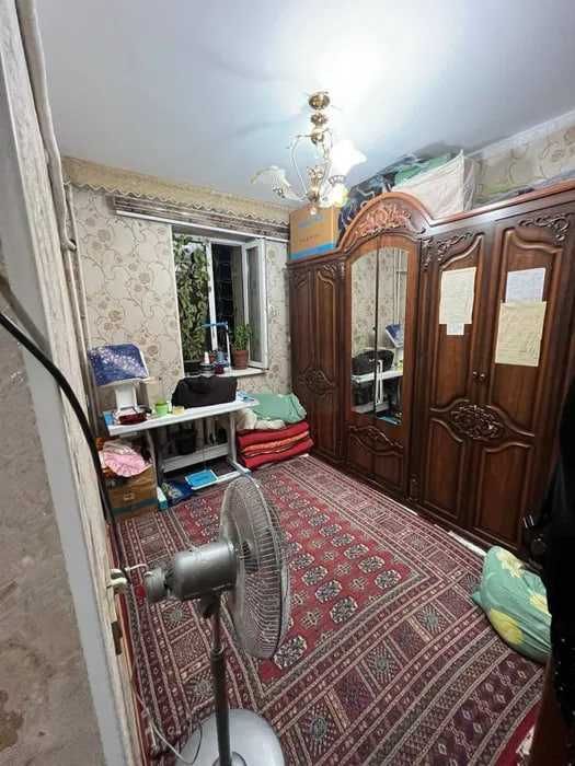 Продаётся 3-комнатная Шайхантахурский район Ипакчилик йоли 68 м² 3/2/4