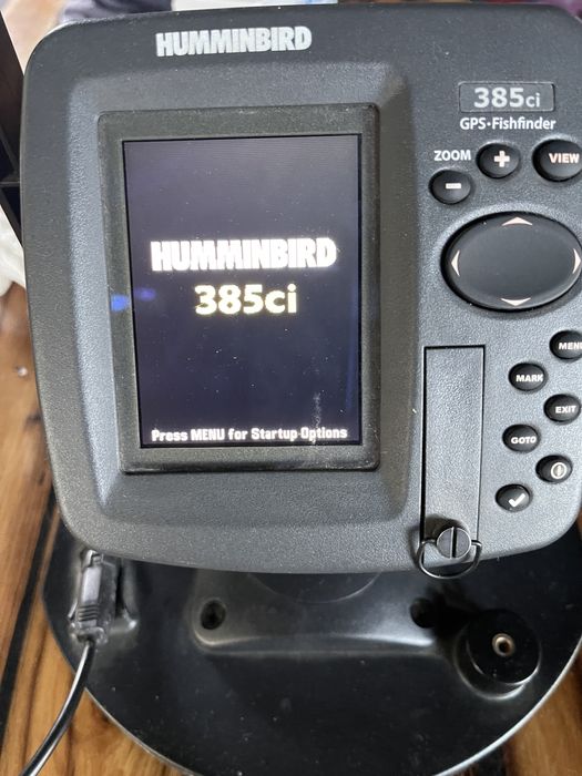 De vanzare sonar Humminbird 385ci GPS-Fishfinder.