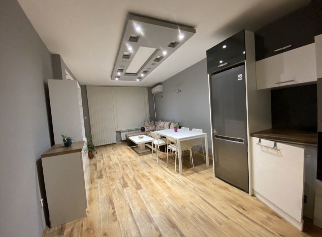 Дава се под наем Тристаен апартамент в София, Мусагеница - 98 кв.м за 765 € - Снимка #8