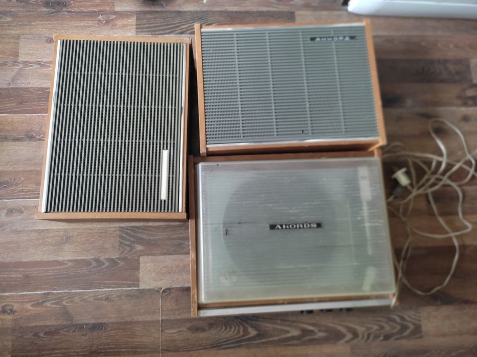 Руски грамофон Акорд 201