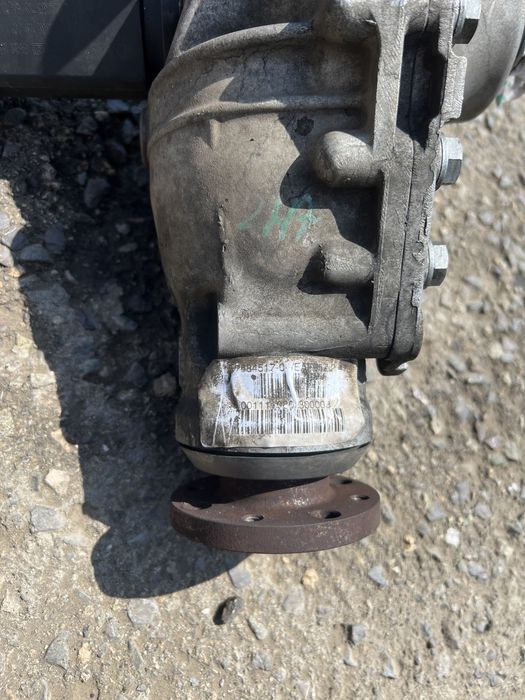 Диференциал bmw f10 f11 бмв ф10 ф11  530d xdrive 535d хдрайв