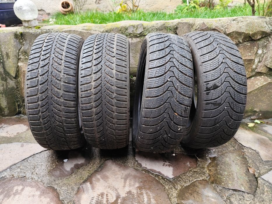 Anvelope iarna 205/55/R16