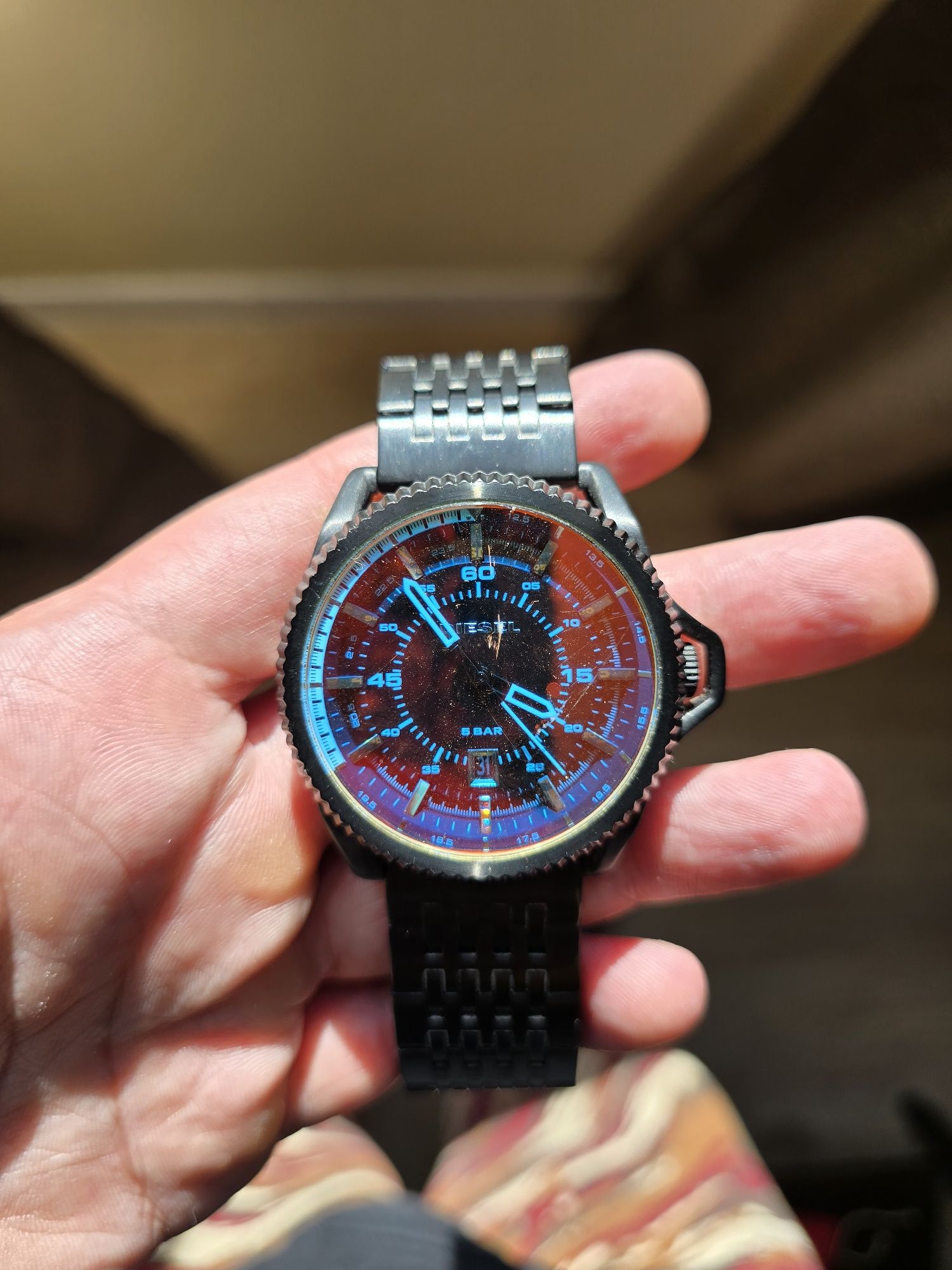 Часовник Diesel.