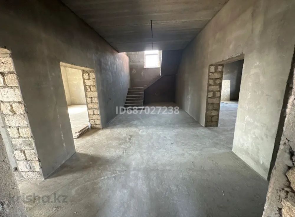 Продается 6 комн. коттедж в предчистовом варианте в мкр. Балауса.