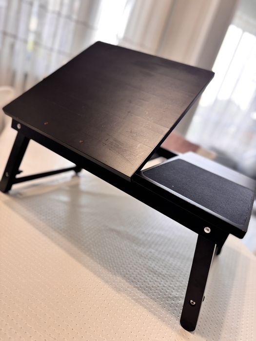 Продается мобильный столик деревянный - компьютерный