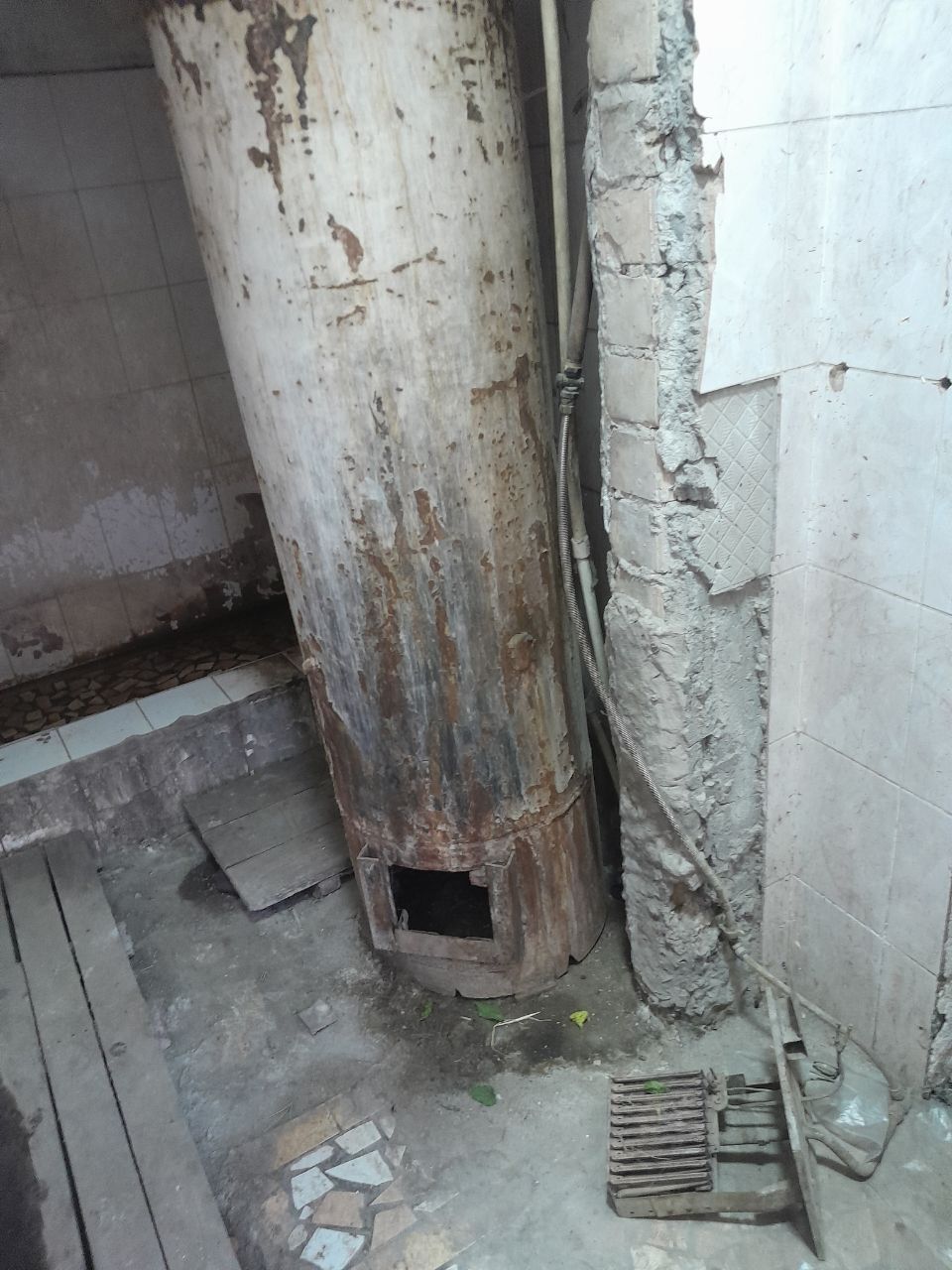 Katyol xolati zor ishlidi apokiyam ishlidi 130 litrli