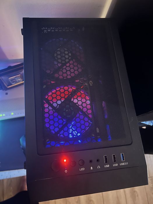 Pc gaming I5 gen10 32gb ram Placa video 8gb