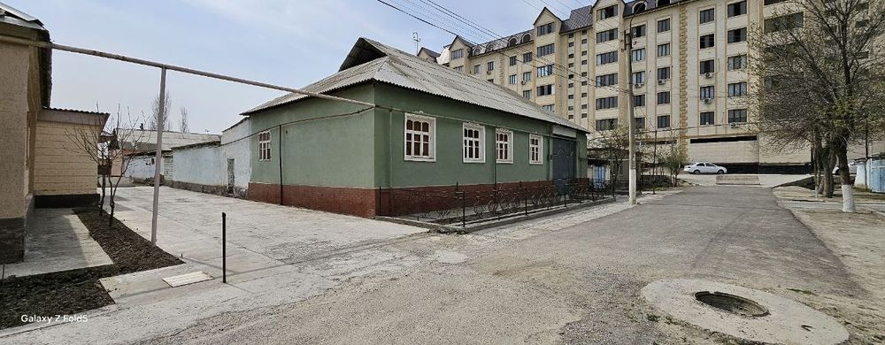 Биринчи мавзеда 6 сотокли ховли