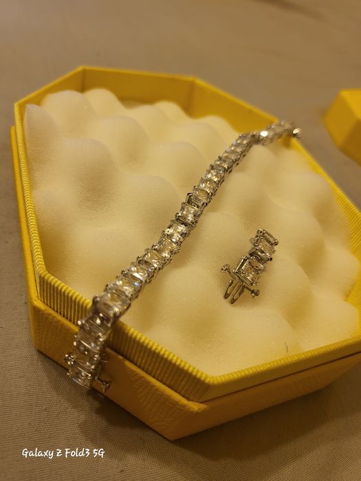 Swarovski тенис гривна.