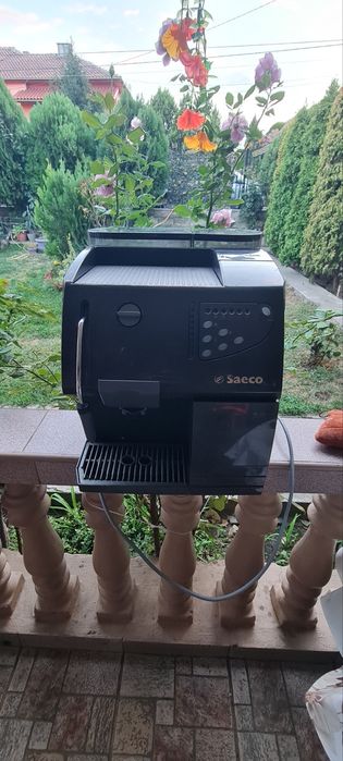Saeco  кафе машина