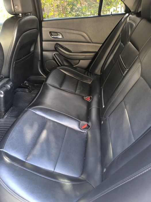 Mashina 3pozitsiya ideal holatda tanirofka 8oy ruxsati bor 908pult