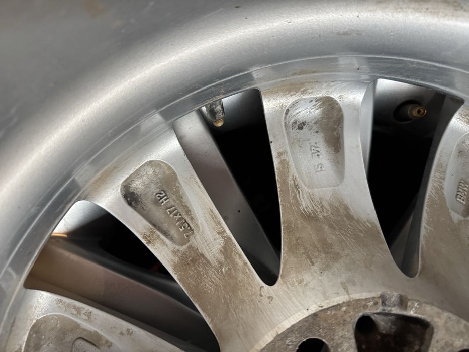 Титановый диски от бмв  R17