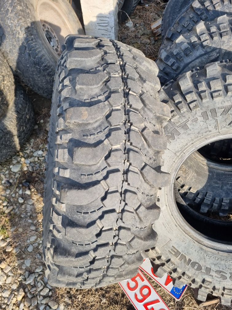 Vand anvelope silverstone 35x11.5x15
