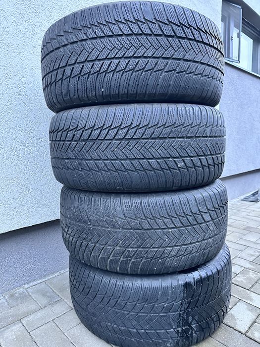 265 50 R19 Brigestone Blizzak LM001