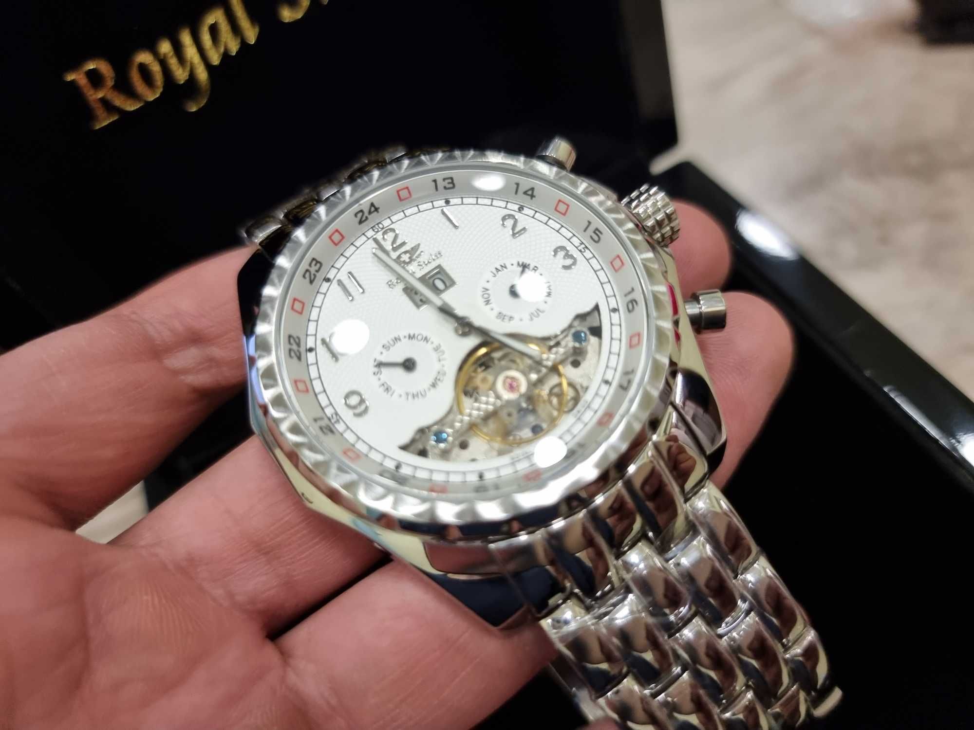 Мъжки механичен часовник Royal Swiss  45мм.
