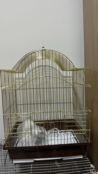 Продам клетки для птиц