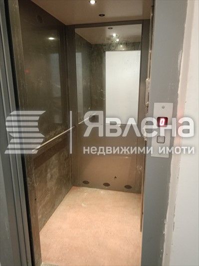Продава се Тристаен апартамент в София, Манастирски ливади - 134 кв.м за 1896 €/кв.м - Снимка #10