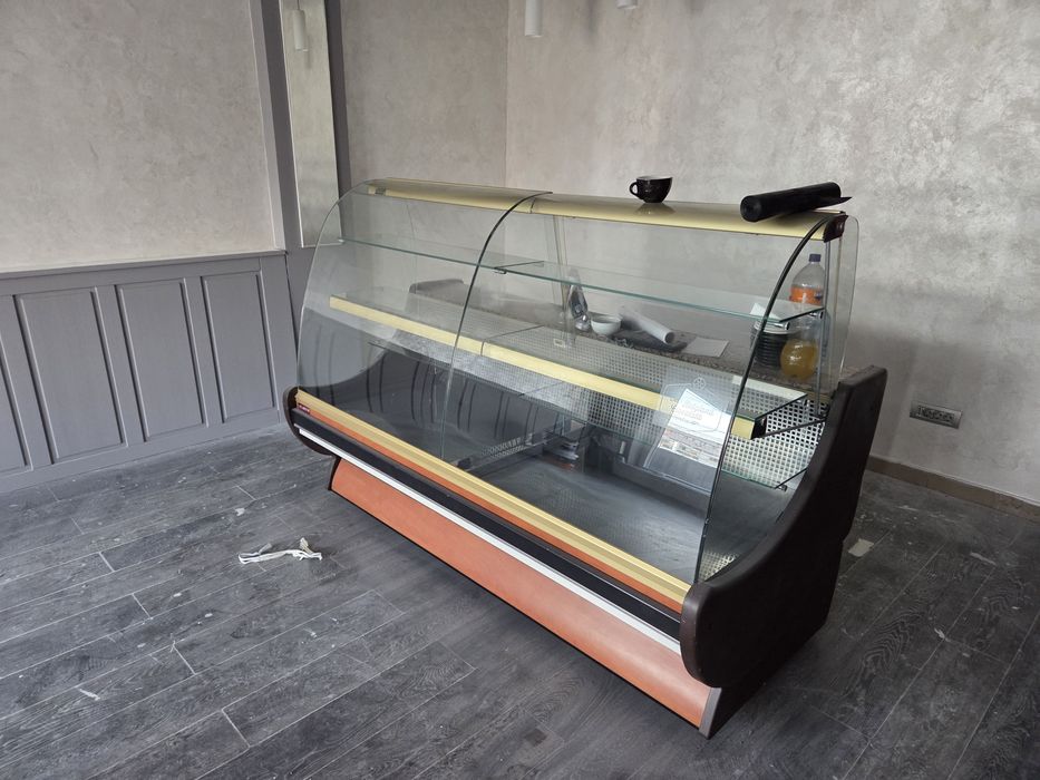 De vânzare vitrina frigorifica