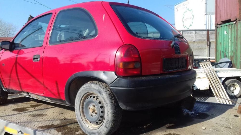 Dezmembrari  Opel CORSA B  1993  > 2000 1.0 i 12V Benzina