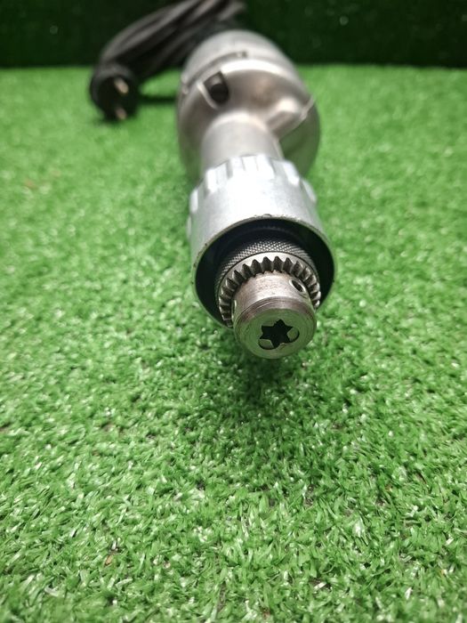 Прав шлайф/пробивна машина на Bosch