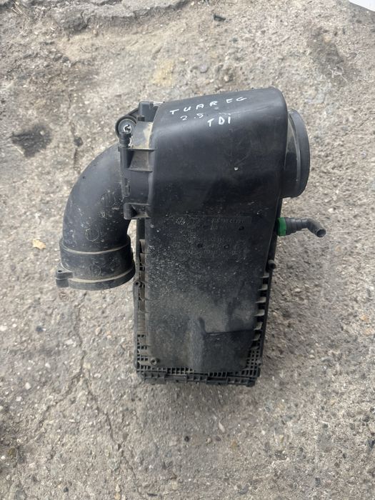 Carcasa filtru aer Volkswagen Touareg 2.5 tdi BAC - 7L6129607AB
