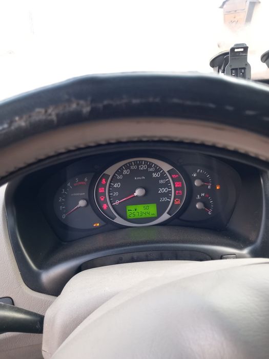 Hyundai Tucson an 2006