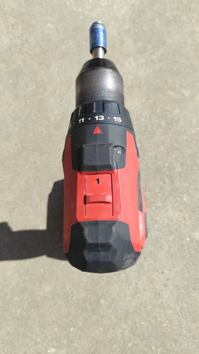 Autofiletanta cu acumulatori Hilti