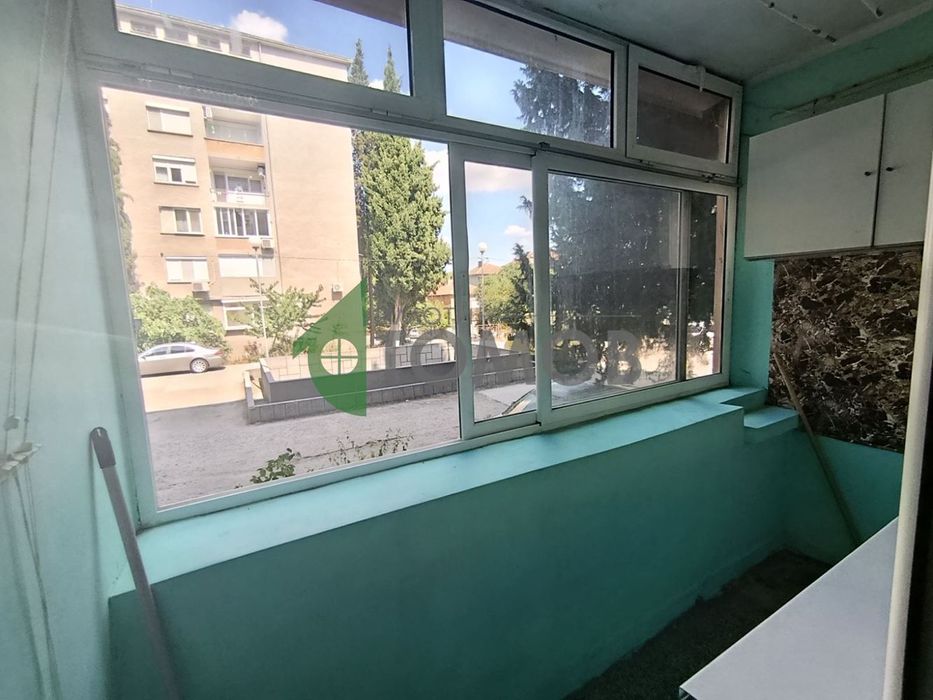 Дава се под наем Тристаен апартамент в Стара Загора, Център - 67 кв.м за 306 € - Снимка #9