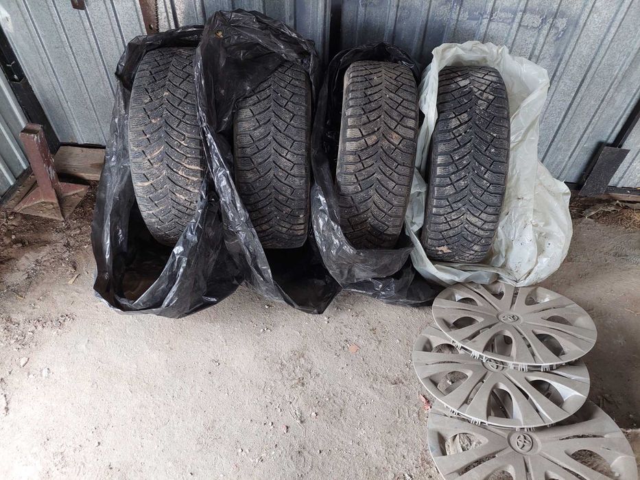 Шины с дисками иколпаками