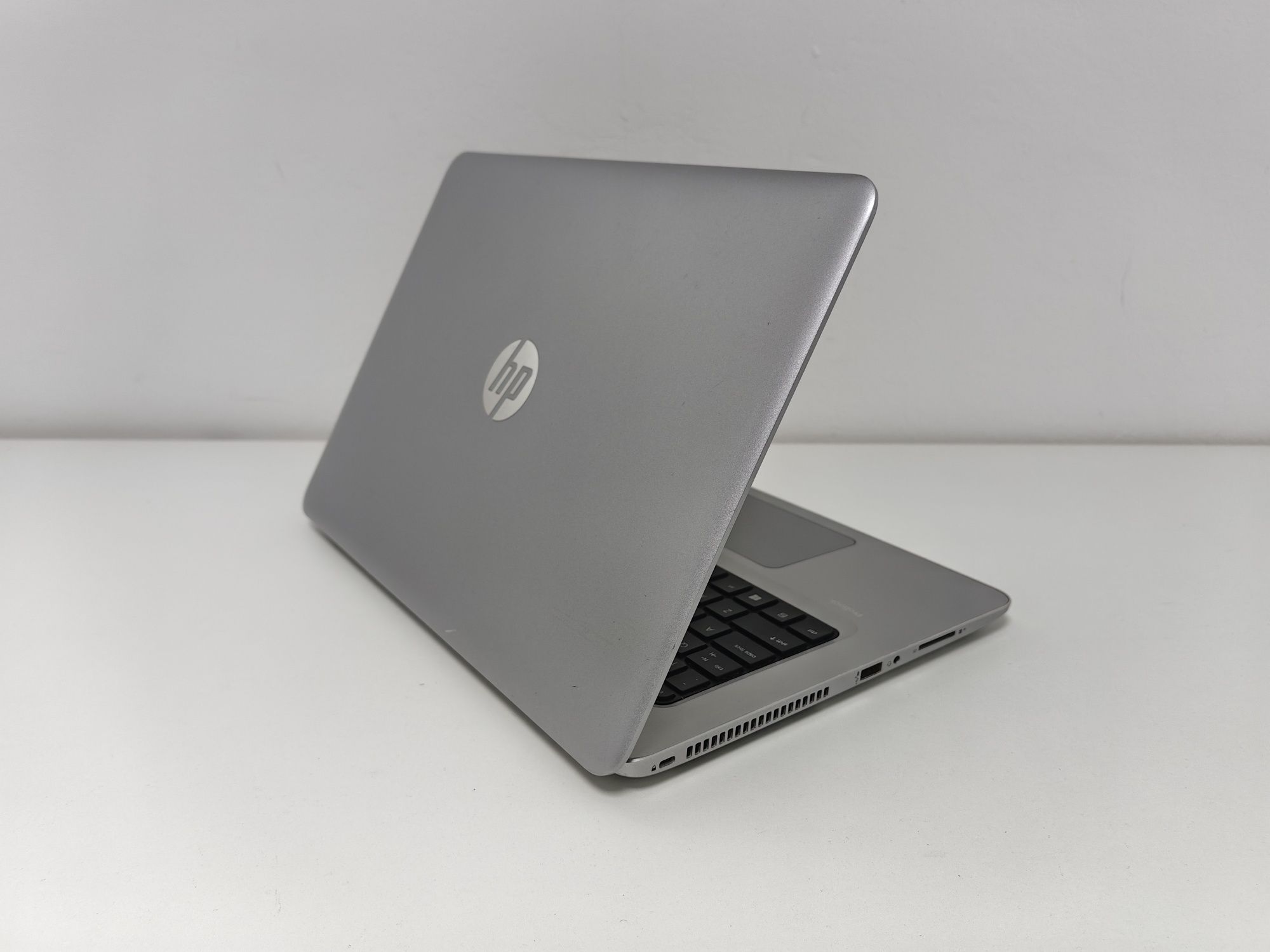 Laptop HP Probook SLIM i7 16gb ssd 14 FullHD . Garantie 1 an
