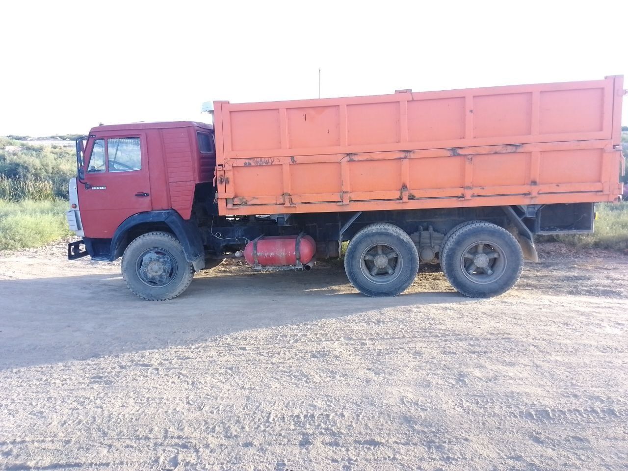 Kamaz kamaz holati yaxshi