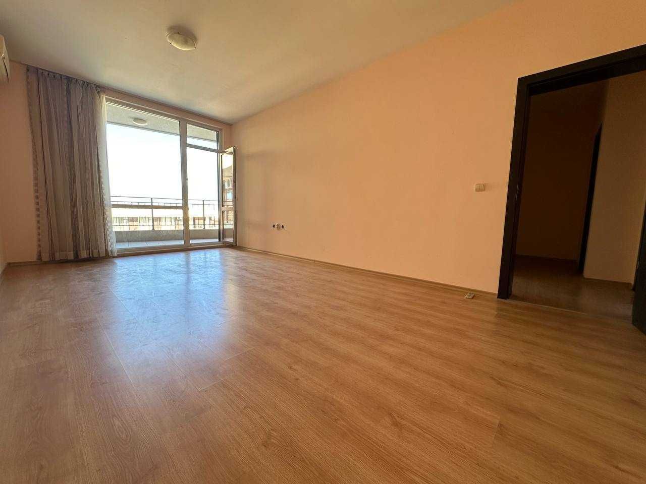 Продава се Двустаен апартамент в Свети Влас - 85 кв.м за 1177 €/кв.м - Снимка #2