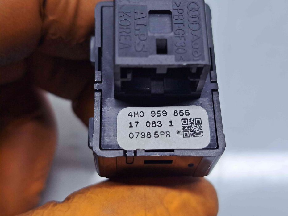 Buton geam dreapta fata  AUDI Q7 (4MB) [Fabr 2015-prezent] 4M0959855