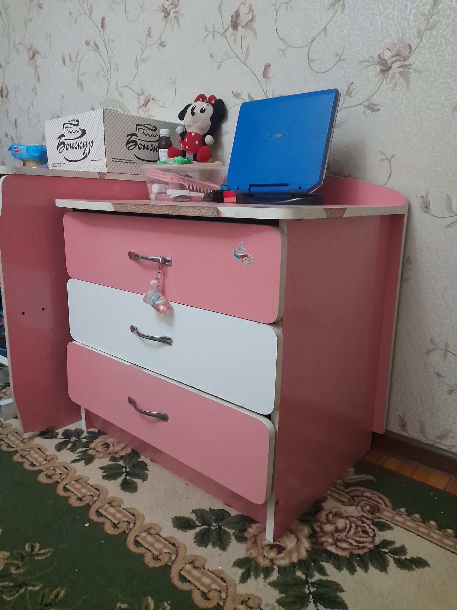 Продоется детский мебел