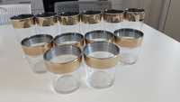 Стеклянные стаканы с золотым узором