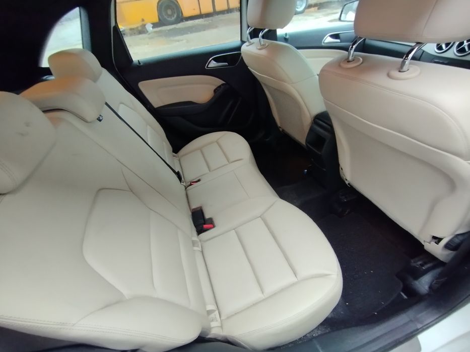 На Части Mercedes B-class 180 CDI W246