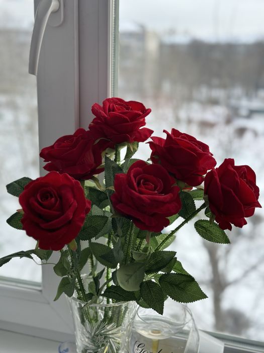 Продам розы искусственные