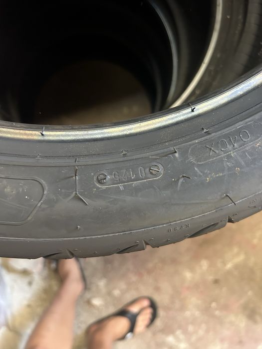 Нови гуми 245/40/18