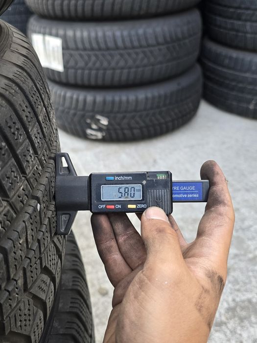 4 Броя 205/60/16 Hankook 2x7,6mm 2x5,8mm